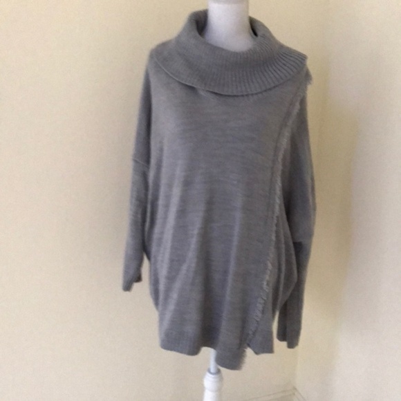 Ivanka Trump grey cowl Dolman Size L Sweater - Picture 1 of 8